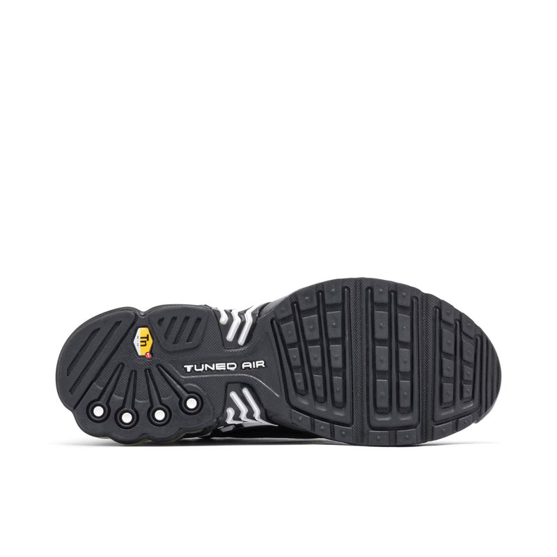 NIKE AIR MAX PLUS 3 BLACK WHITE