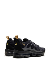 Air Vapormax Plus "Black" sneakers